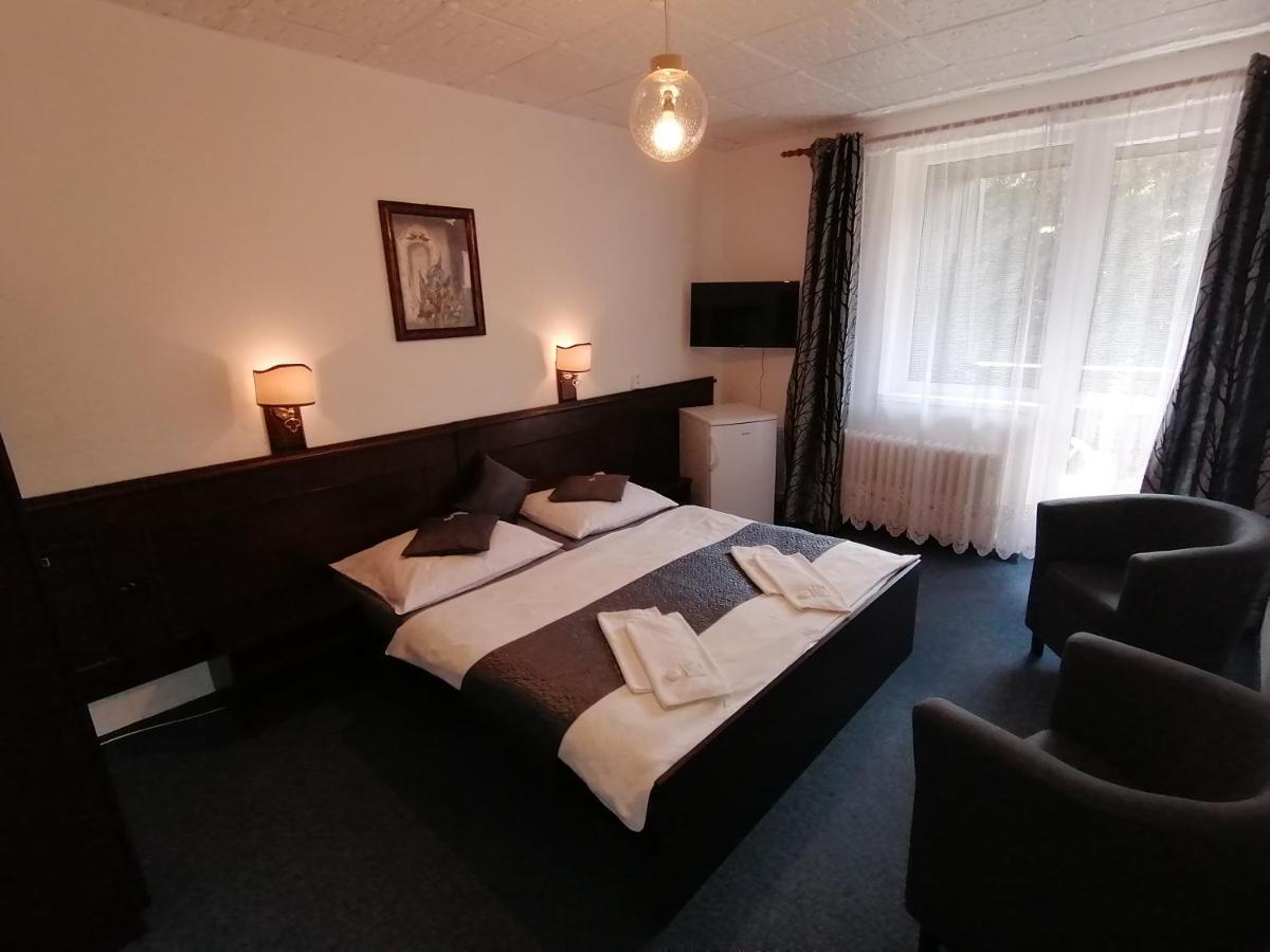 Hotel Pavla Vysocina Nove Mesto na Morave Ngoại thất bức ảnh